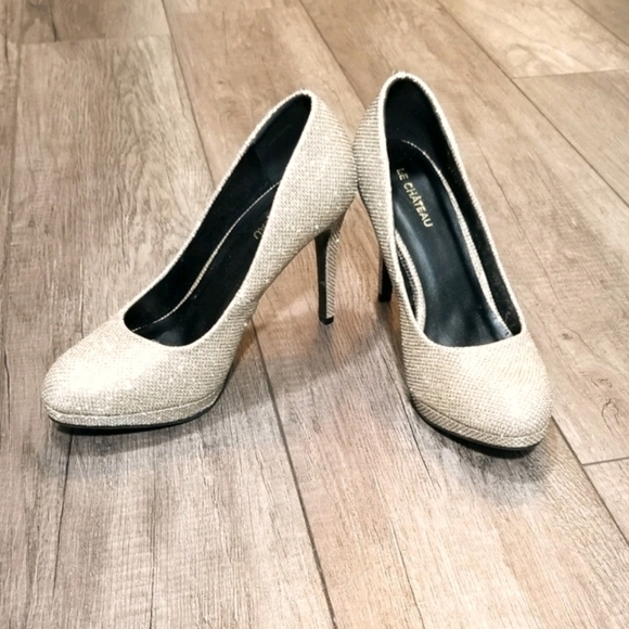 Le Chateau Pumps Size 8 US  38 EU Gold Sparkle Platform - Picture 3 of 7